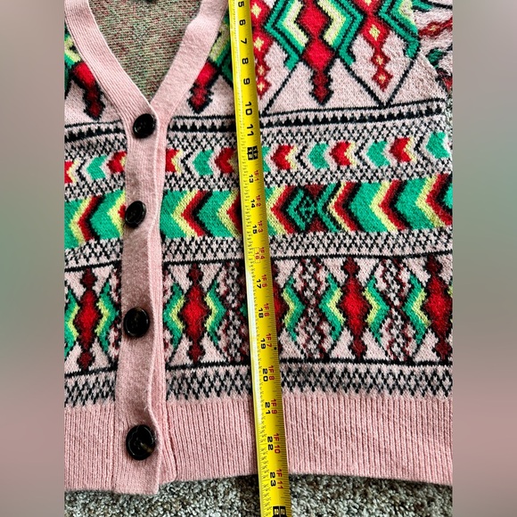 Colorful Geometric Patterned Sweater - Picture 5 of 6